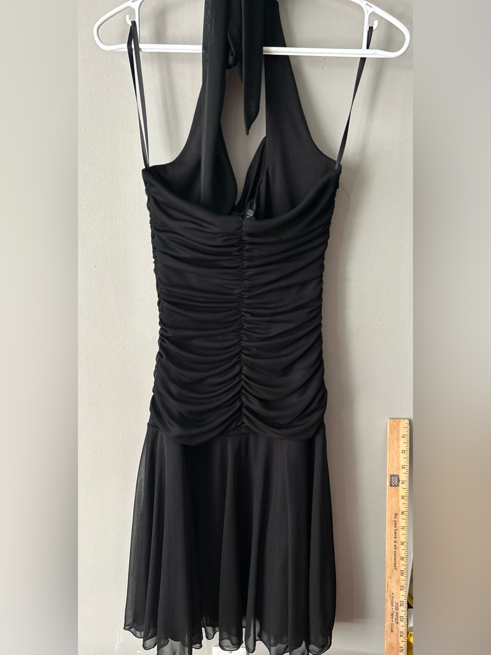 Le Château mesh halter dress - Picture 7 of 11
